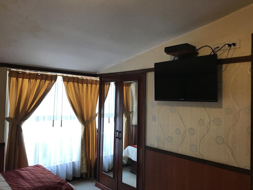 Hotel Inca Imperial Кито Экстерьер фото