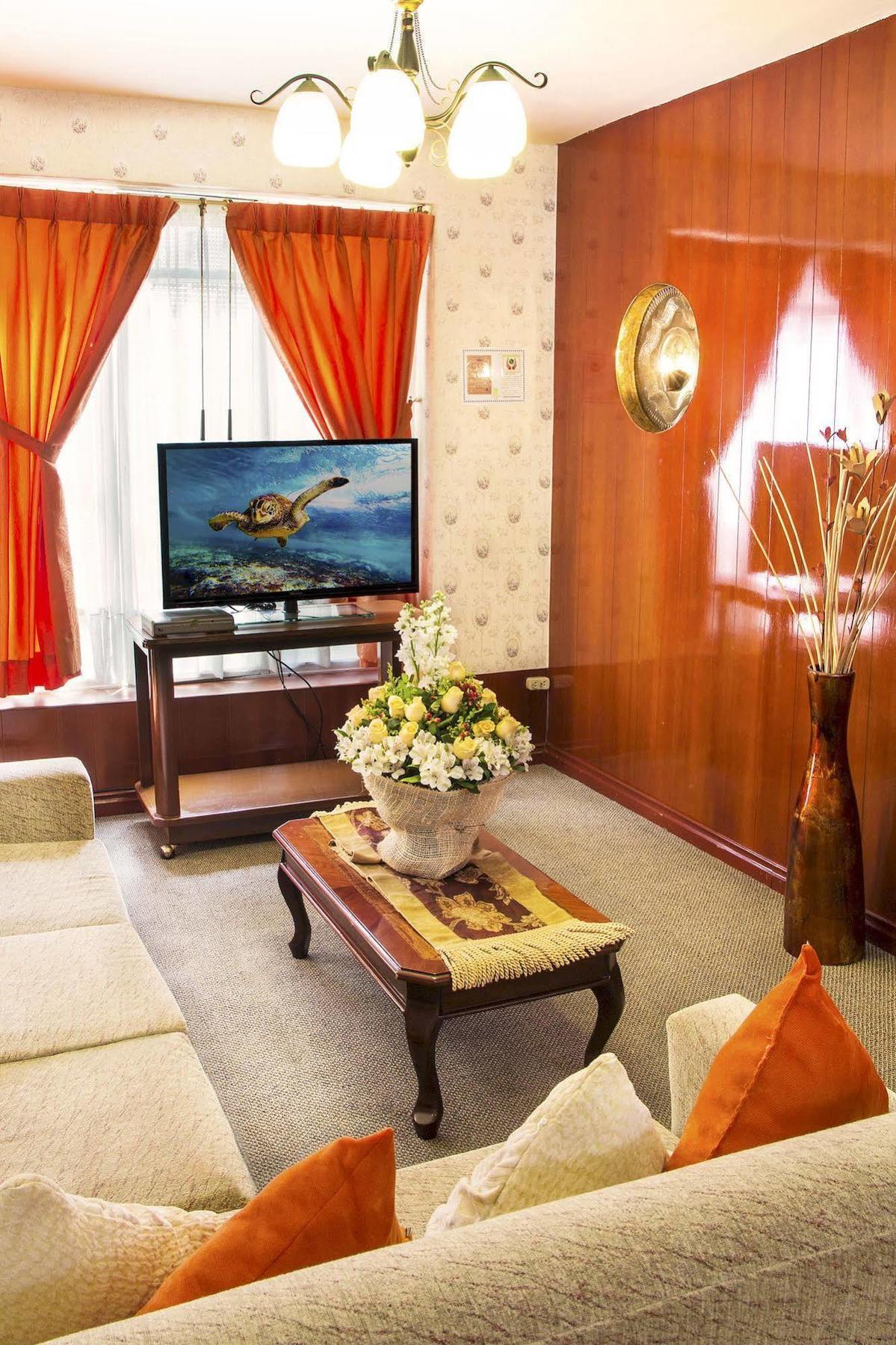 Hotel Inca Imperial Кито Экстерьер фото